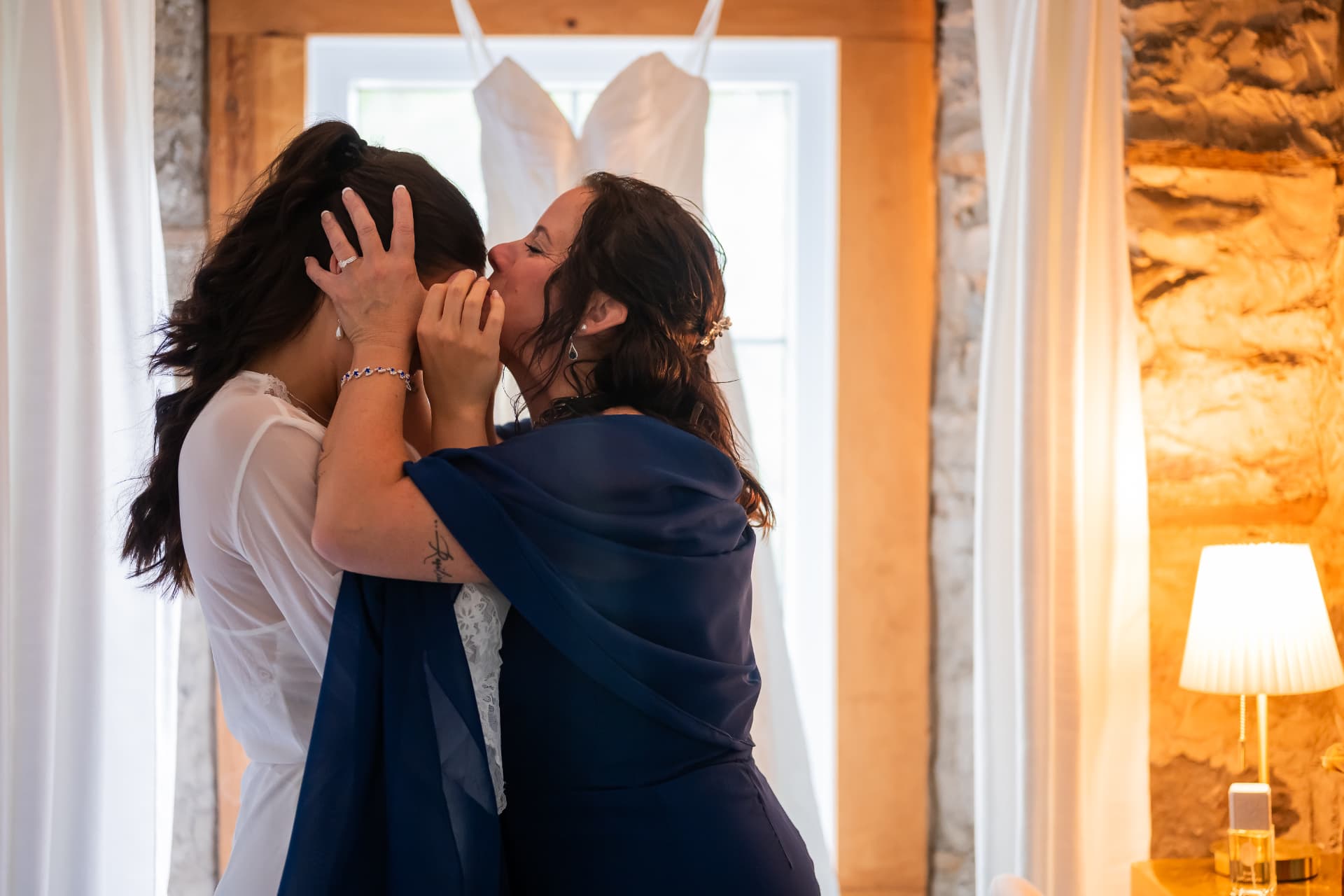 Alexa & Aidan wedding — photographed by Keyris Rodriguez (63)