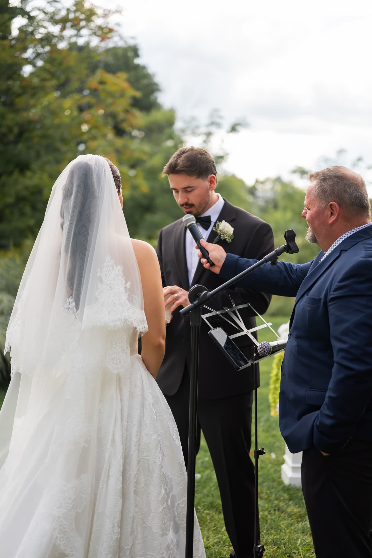 Alexa & Aidan wedding — photographed by Keyris Rodriguez (57)