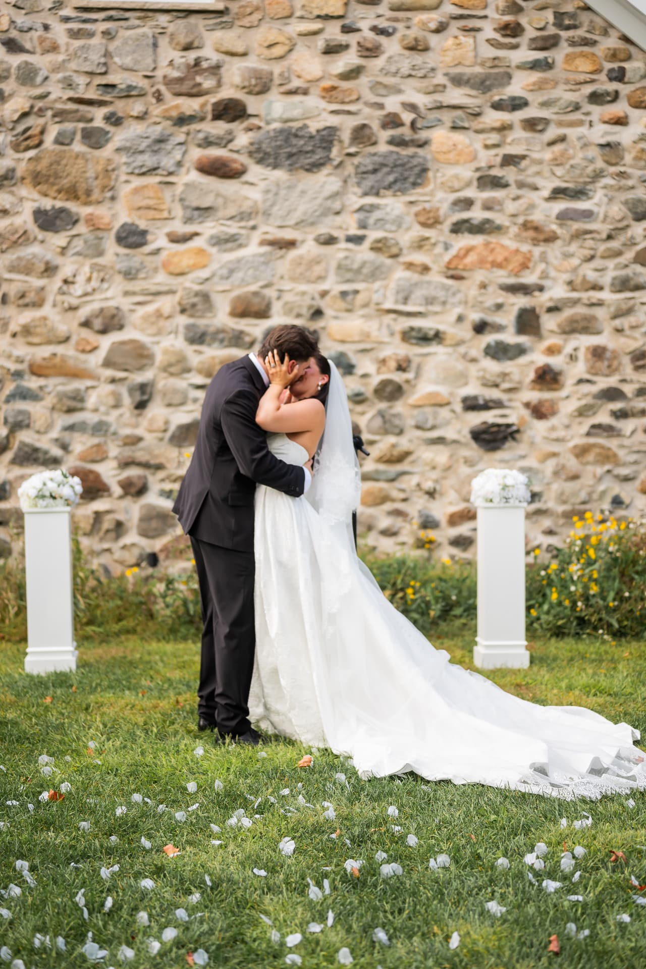 Alexa & Aidan wedding — photographed by Keyris Rodriguez (59)