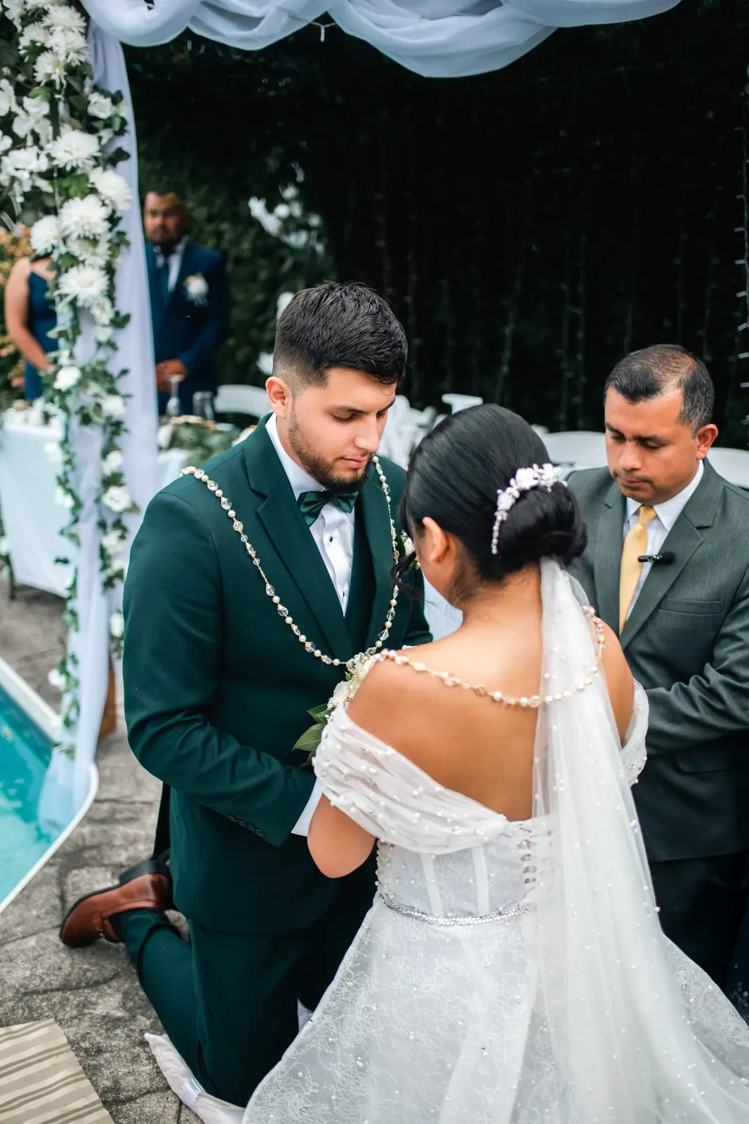Leonardo & Isaura wedding — photographed by Keyris Rodriguez (7)