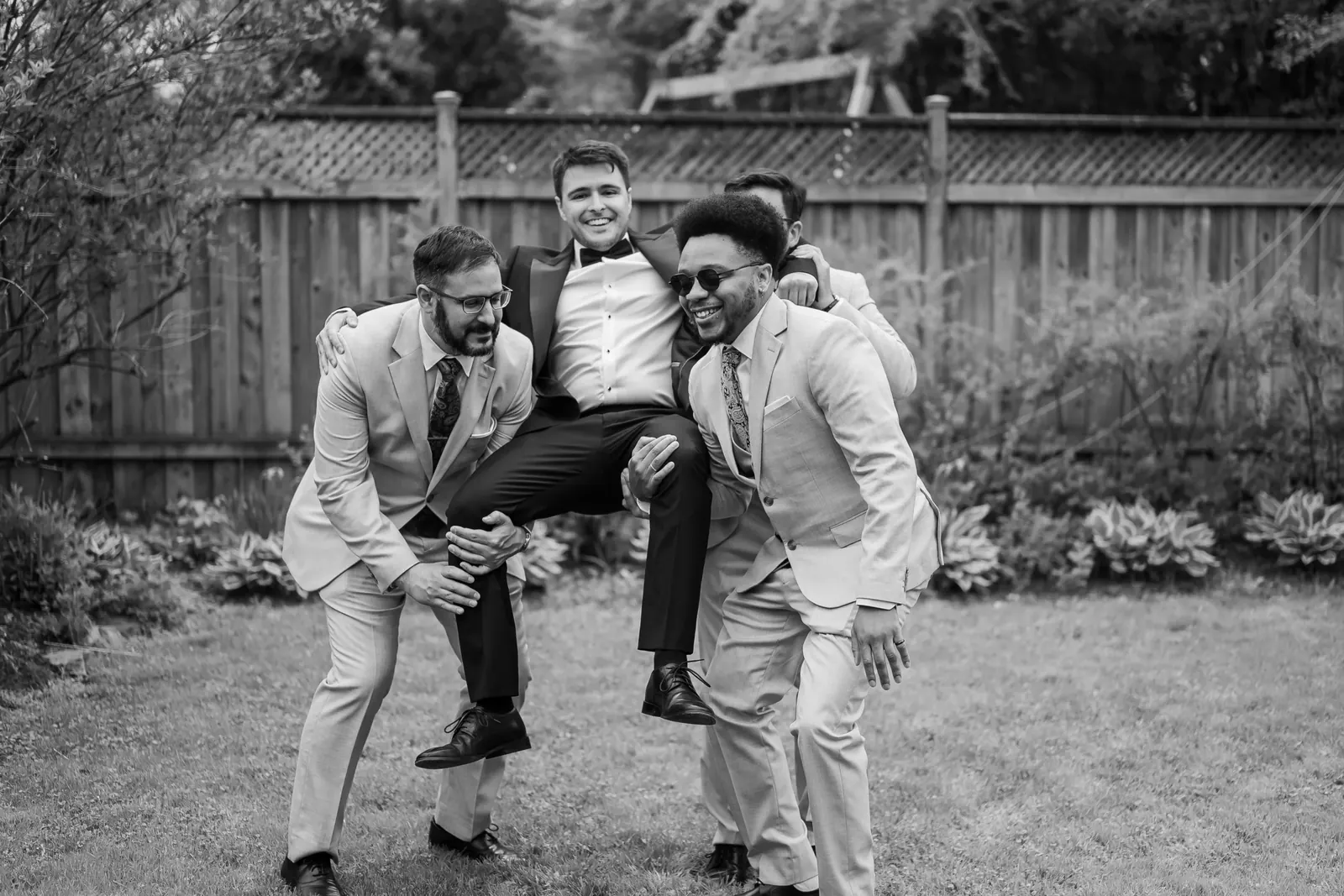 Sarah & Philip wedding — photographed by Keyris Rodriguez (8)