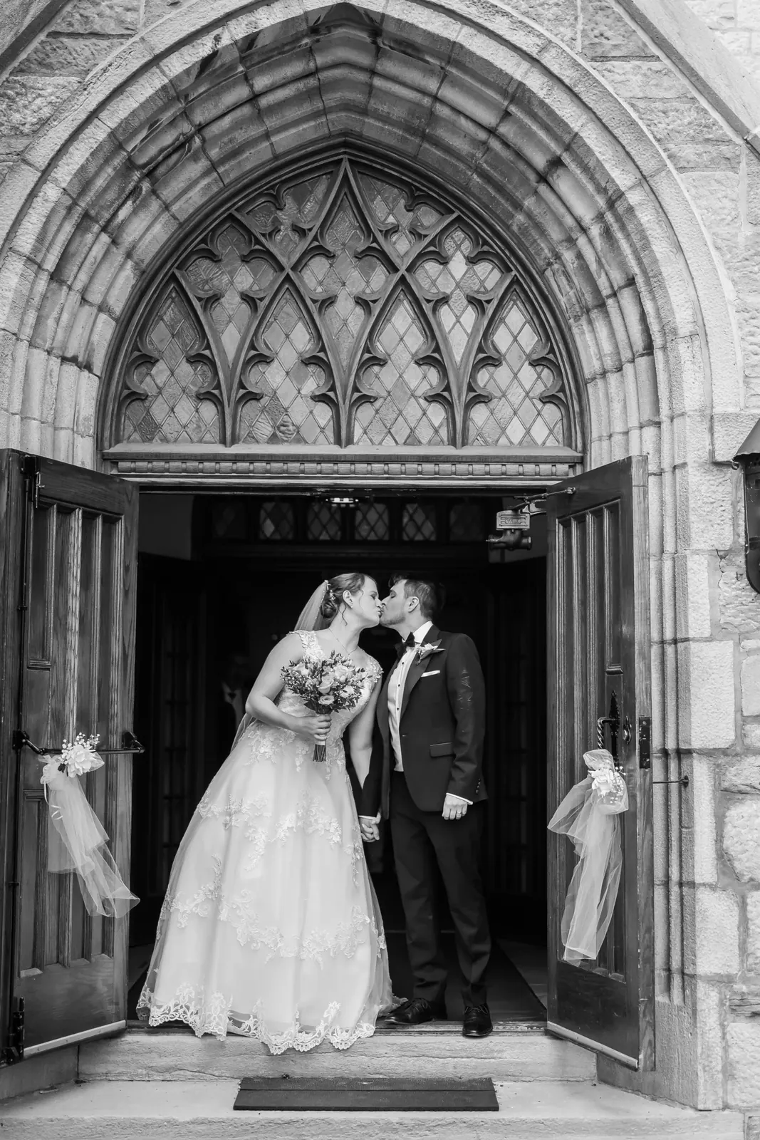 Sarah & Philip wedding — photographed by Keyris Rodriguez (37)