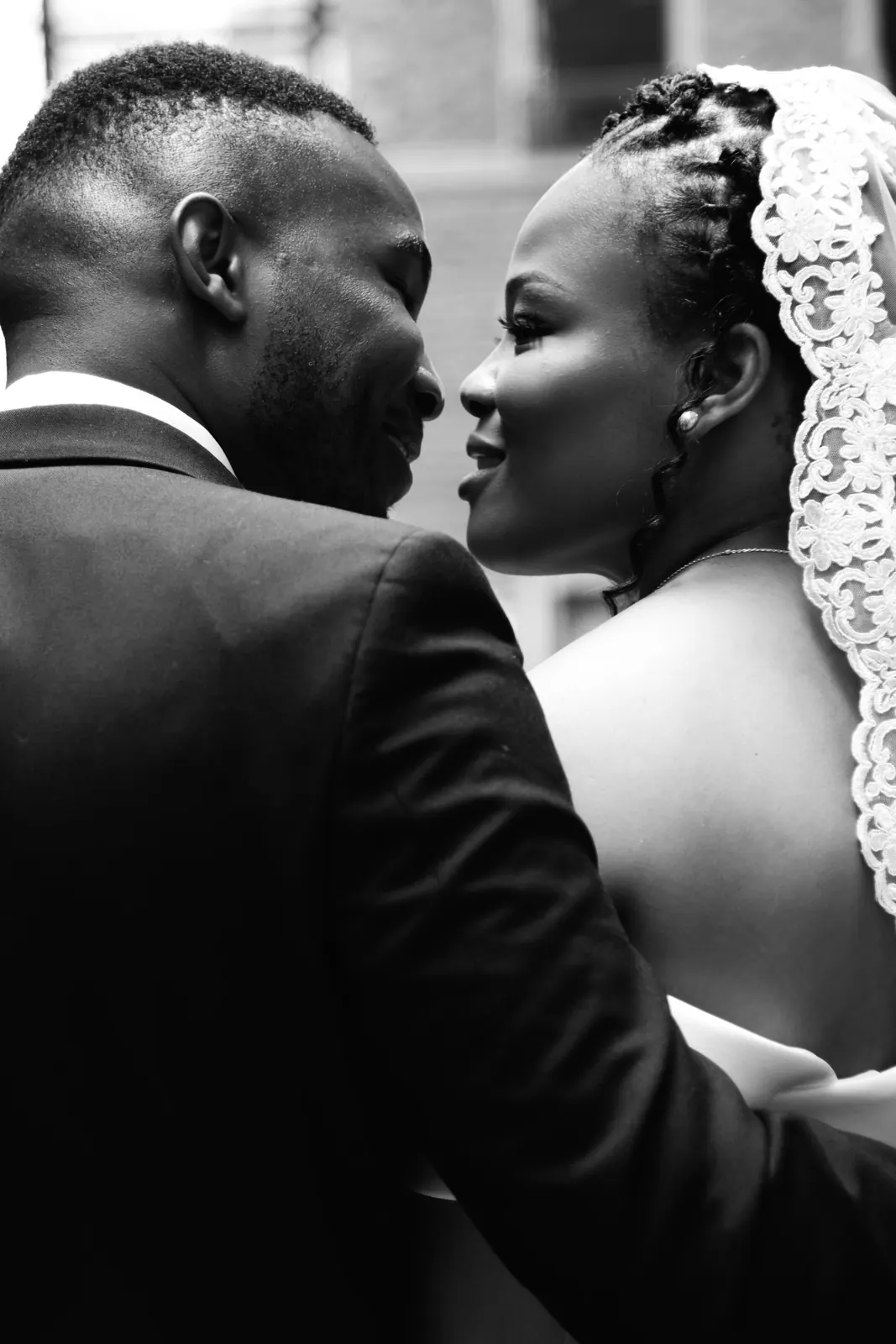 Rose & Tolu wedding — photographed by Keyris Rodriguez (5)
