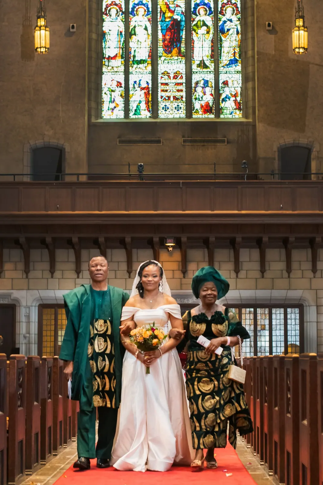 Rose & Tolu wedding — photographed by Keyris Rodriguez (7)